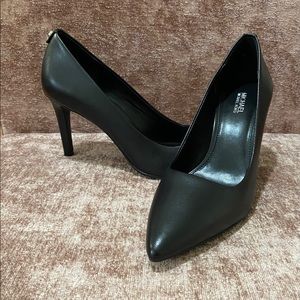 Michael Kors Dorothy Flex Pump